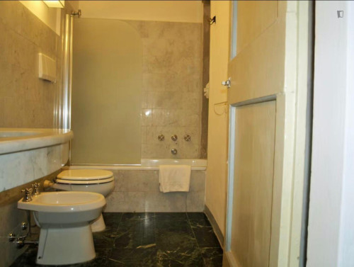 2-Bedroom Apartment in Florence - Gallery - 8
