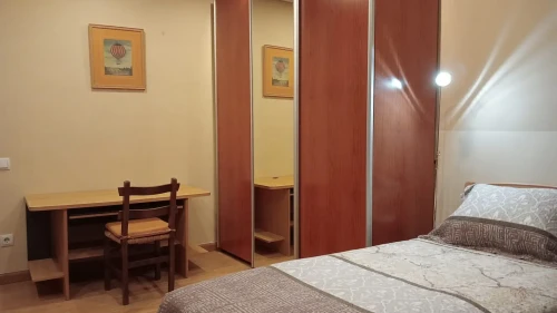 Room in shared apartment in Logroño