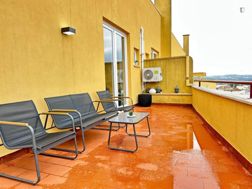 Charming and elegant penthouse apartment in Tovim