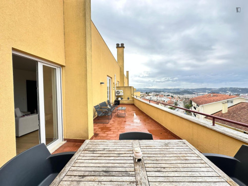 Charming and elegant penthouse apartment in Tovim