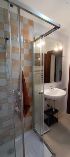 Cozy single bedroom in fully furnshed apartment in central Salamanca - Gallery - 11