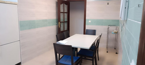 Cozy single bedroom in fully furnshed apartment in central Salamanca - Gallery - 17