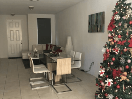 Nice comfy Townhouse