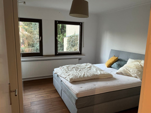 Charming and Quiet apartment with terrace and parking