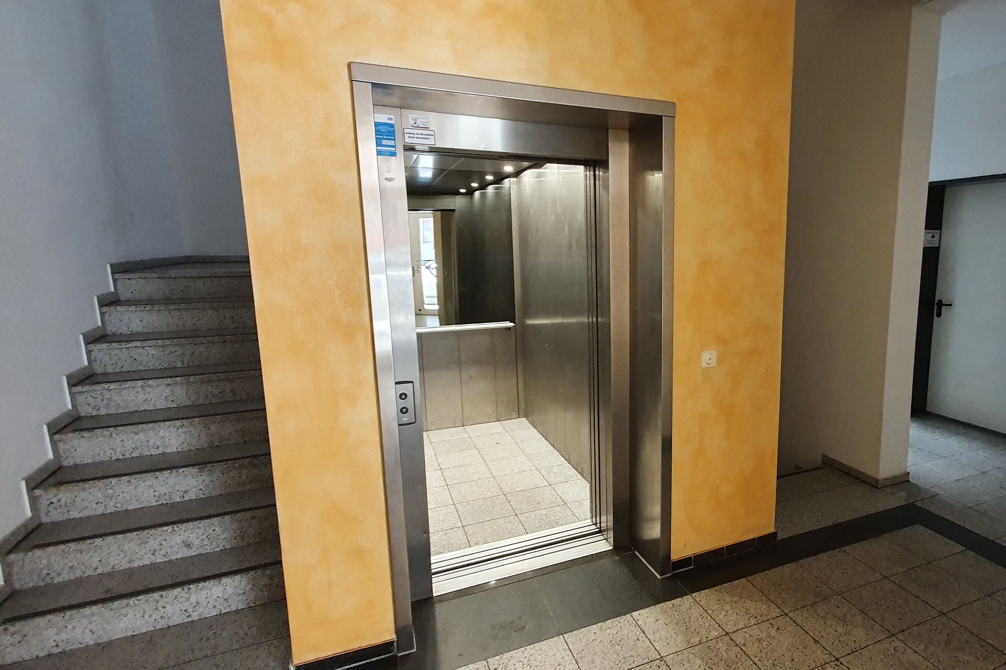  Laurin Apartment  -  Laurin Apartment  - Gallery -  10