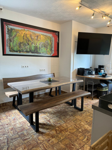 Modern, beautiful loft conveniently located