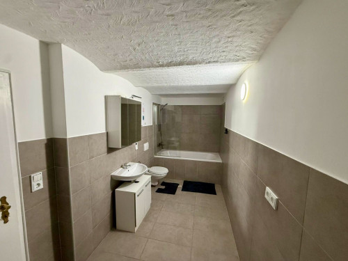 Fully furnished detached house with 4 rooms & large kitchen in Mülheim an der Ruhr  - Gallery -  5