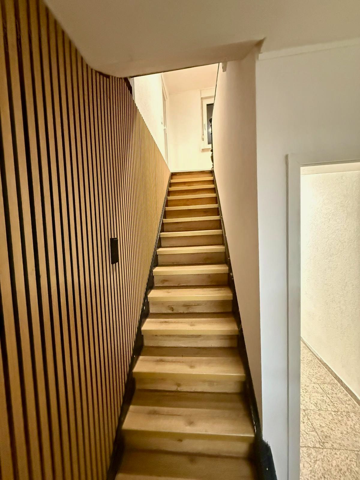  Fully Furnished Detached House With 4 Rooms & Large Kitchen In Mülheim An Der Ruhr  -  Fully furnished detached house with 4 rooms & large kitchen in Mülheim an der Ruhr  - Gallery -  10