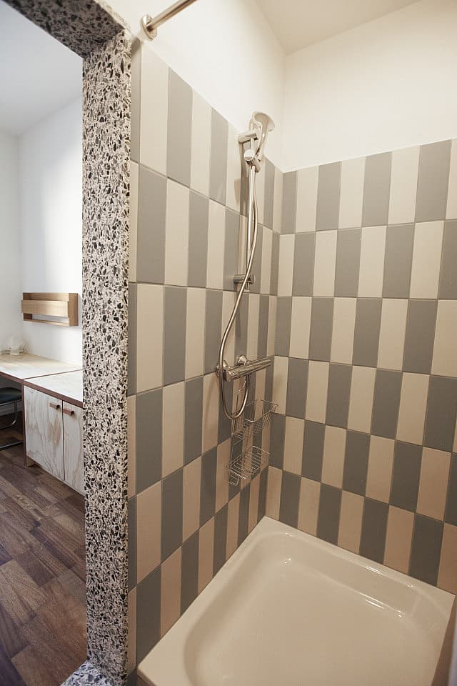 Standard Room With Private Bathroom - 8