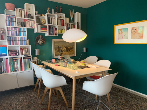 Stylish, modern rooftop Appartement - close to Englischer Garteb