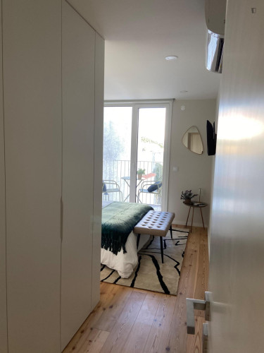 Charming 1 Bedroom Apartment with a balcony close to Aveiro Train Station  - Gallery -  5