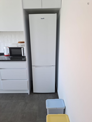 Pleasant bedroom next to Egas Moniz