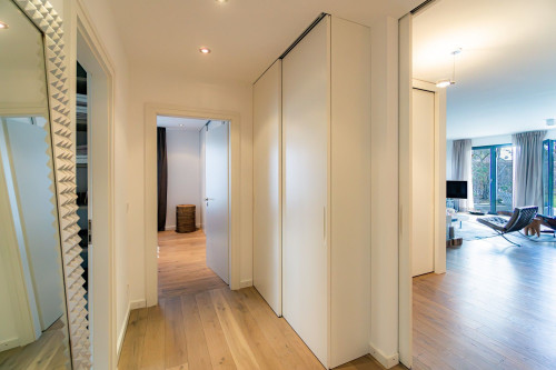 Modern and stylish garden maisonette apartment in Bogenhausen