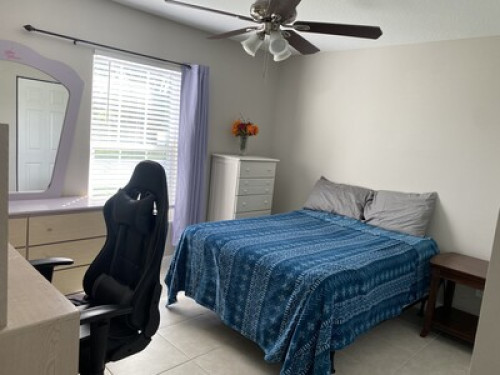 Warm Family Homestay. Private rooms
