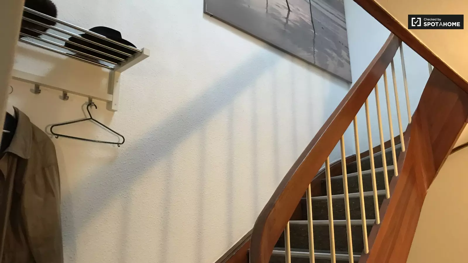  Room In Apartment With 4 Bedrooms  -  Room in apartment with 4 bedrooms in Spandau, Berlin  - Gallery -  3