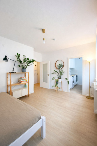 Ultra-central | Spacious | All-inclusive | Newly renovated for comfortable living