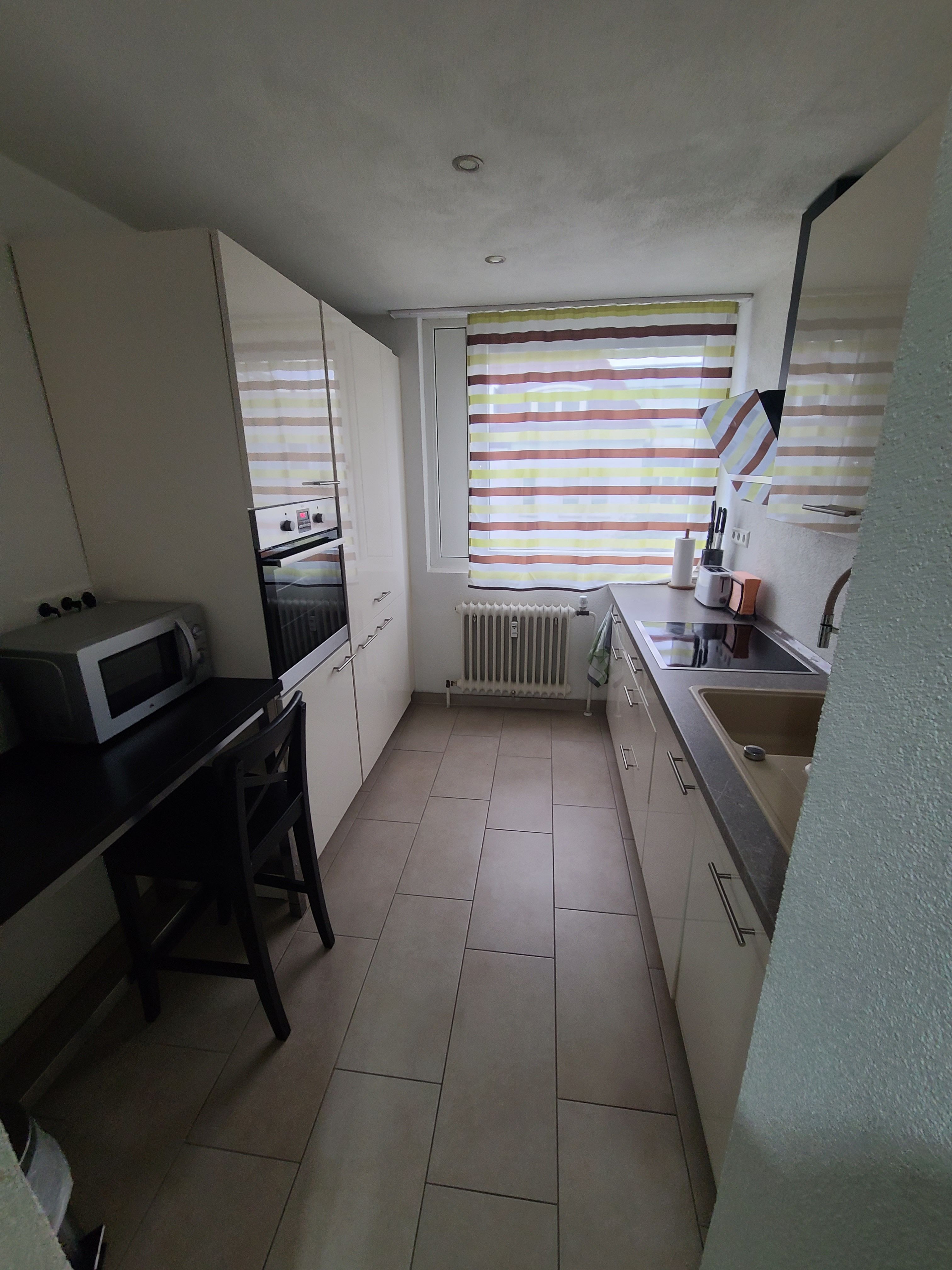 Modernly Furnished 3-Room Apartment With Loggia And Underground Parking Space In A Central Location - 3