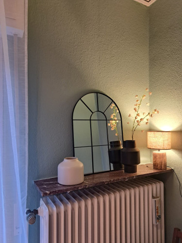 Unique 3-bedroom apartment with terrace & parking, 8 min on foot to ICE