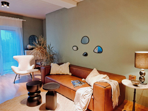 Unique 3-bedroom apartment with terrace & parking, 8 min on foot to ICE