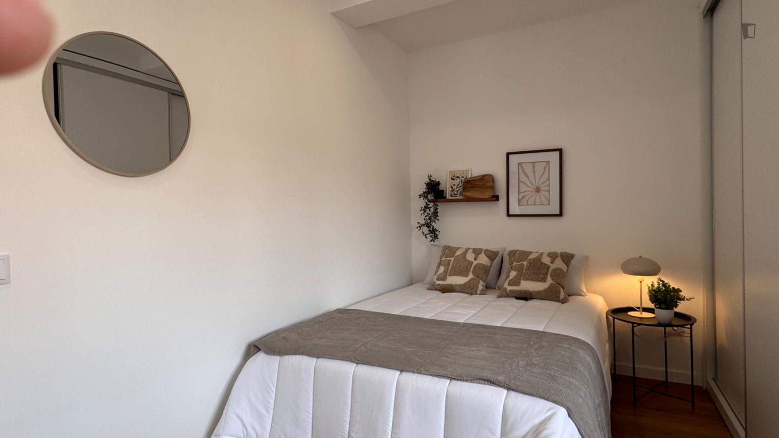  Shining Double Bedroom Near Universidade De Coimbra  -  Shining Double Bedroom near Universidade de Coimbra  - Gallery -  1