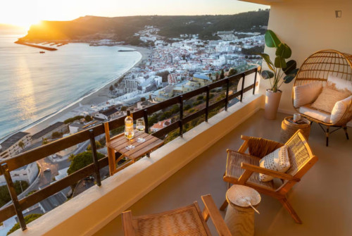 Breathtaking Studio with a panoramic view balcony in Sesimbra - Gallery - 8