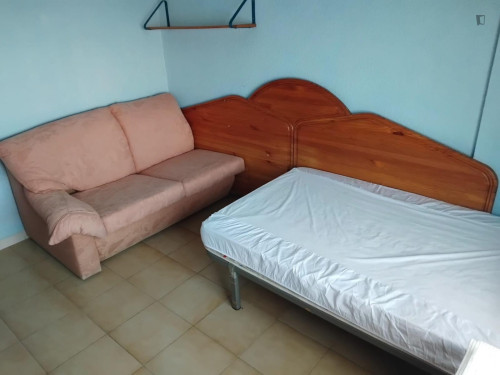 Nice single bedroom in Castellon de la Plana