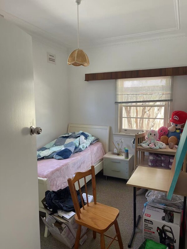 Single Room - 1