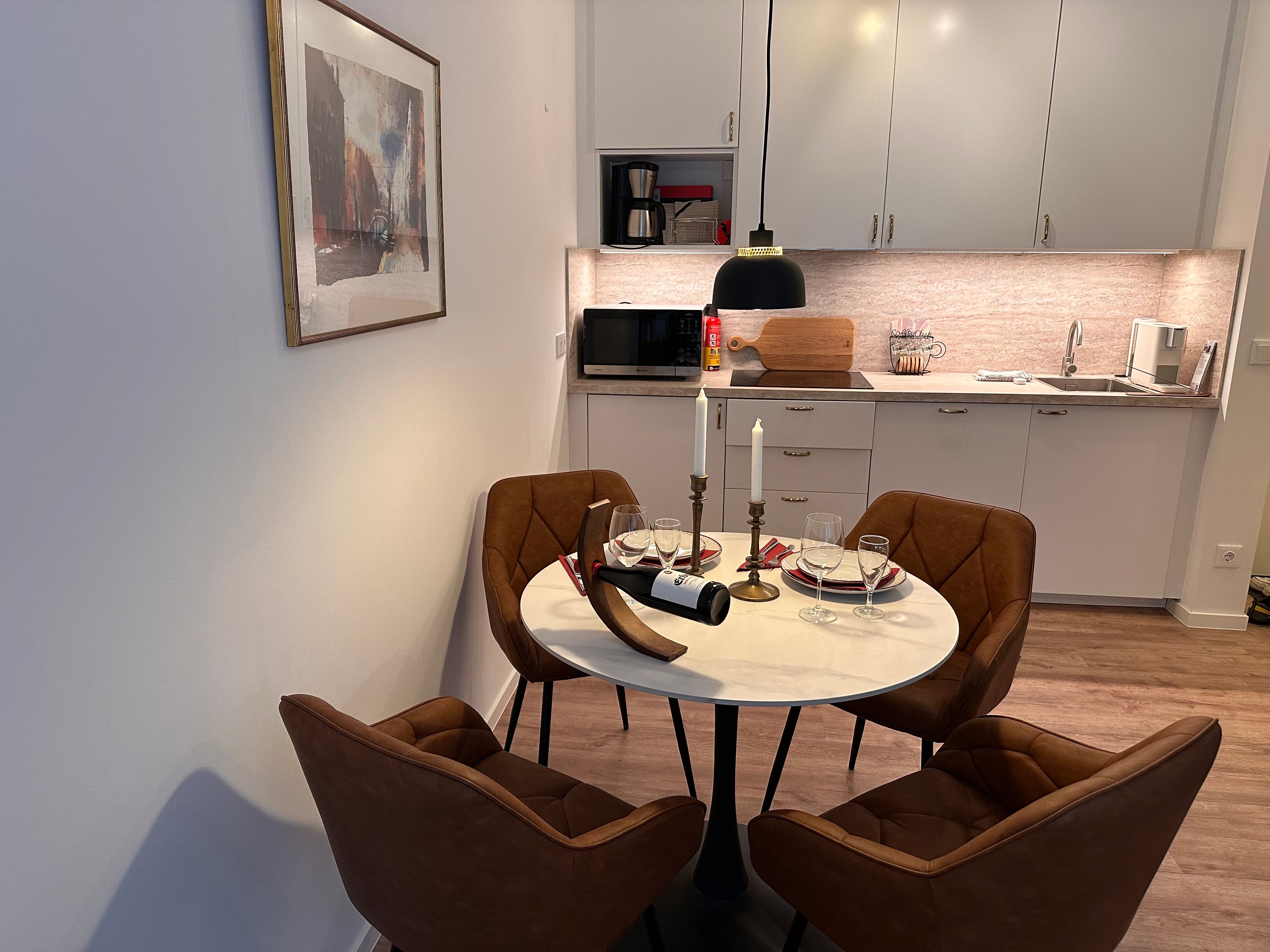  Perfect & New 1 Bedroom Fully Furnished Home In Neuruppin Lakeview  -  Perfect & new 1 bedroom fully furnished home in Neuruppin Lakeview  - Gallery -  6
