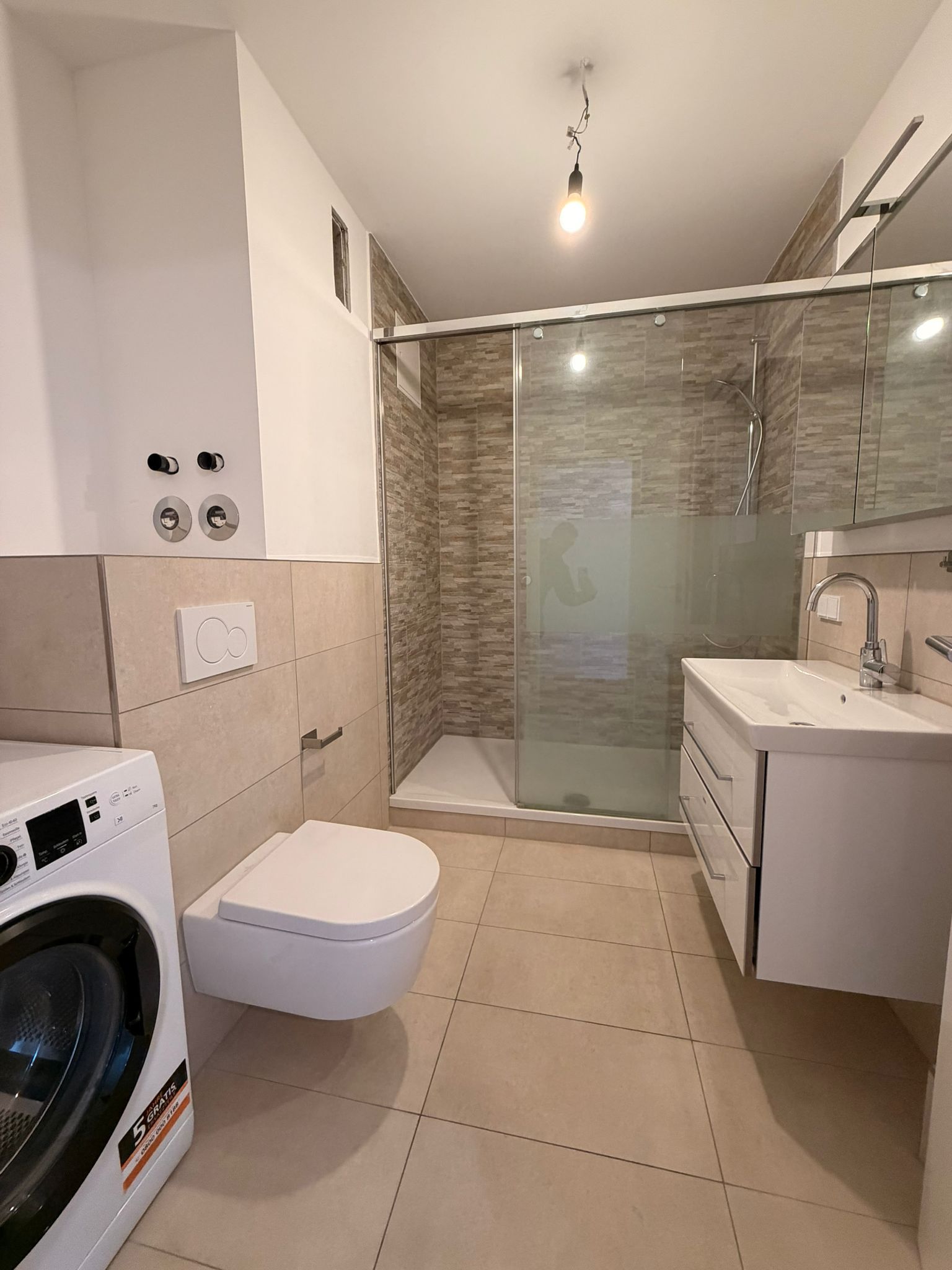 Modern 3.5-Room Apartment With Balcony In Offenbach City Center - Modern 3.5-Room Apartment with Balcony in Offenbach City Center - Gallery - 10