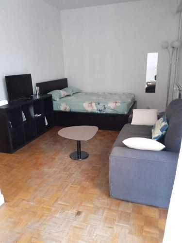 Charmant studio de 28m2 à 2pas de la gare Cardinet With lift