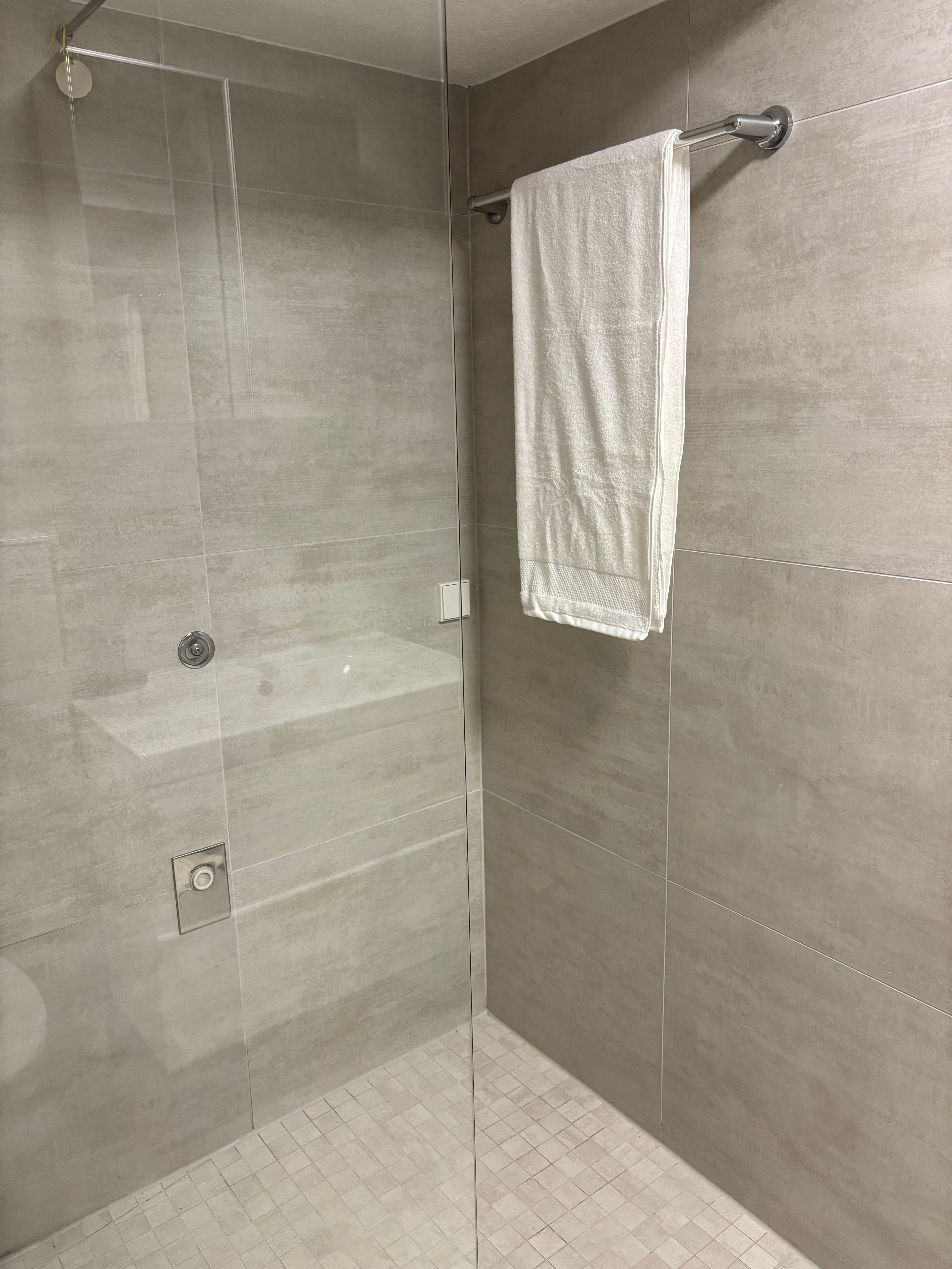 Quiet And Modern Appartment Close To Stuttgart Airport - Quiet and modern appartment close to Stuttgart airport - Gallery - 4