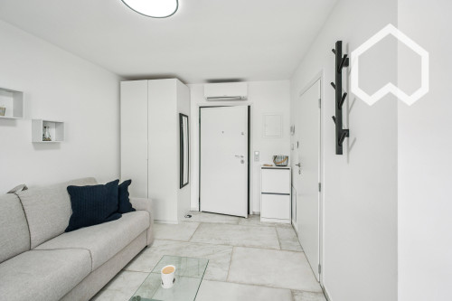 Bright studio apartment on Simbacherstraße, just a short walk from Ostbahnhof. - Gallery - 11