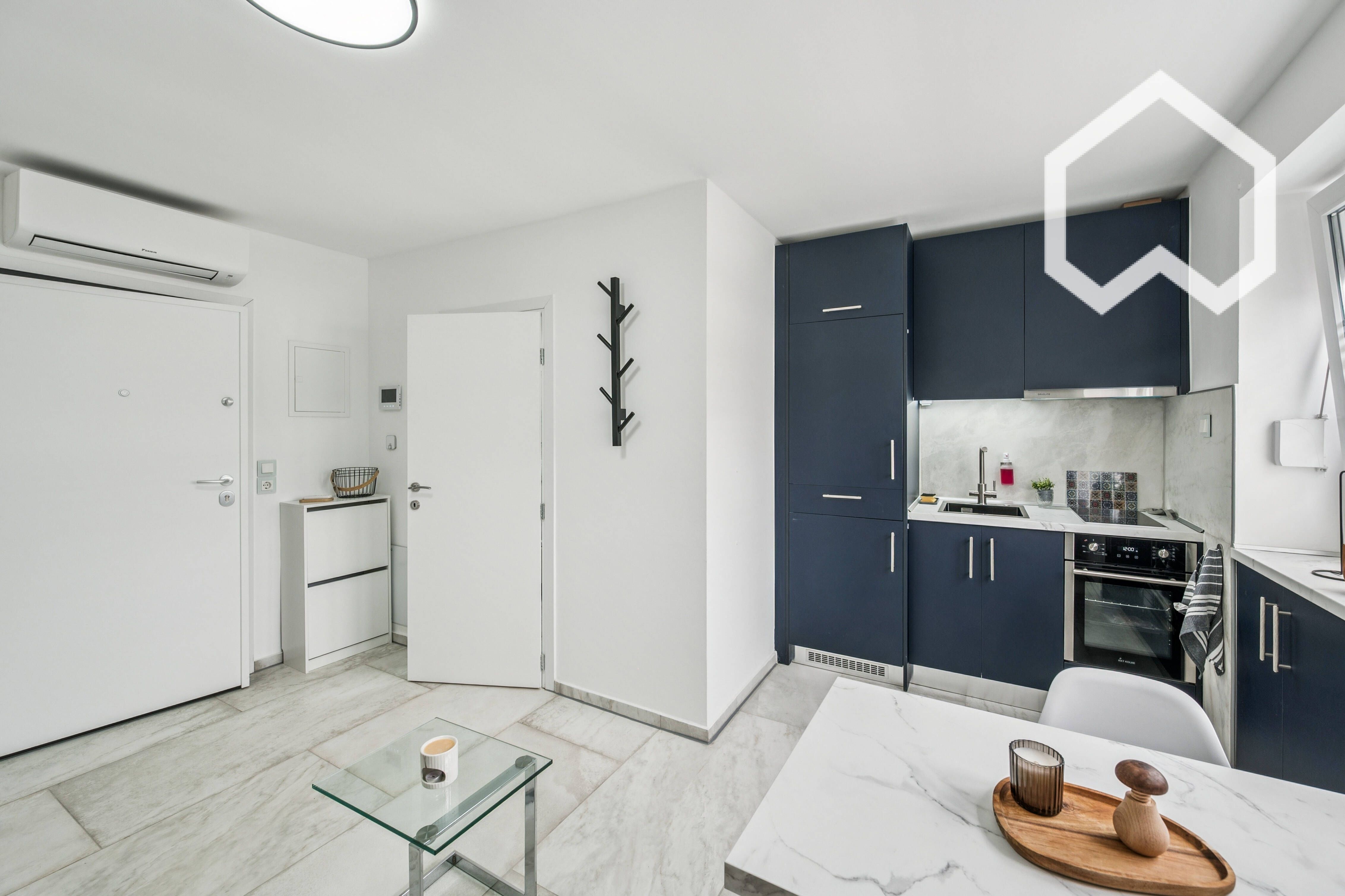 Bright Studio Apartment On Simbacherstraße, Just A Short Walk From Ostbahnhof. - 3