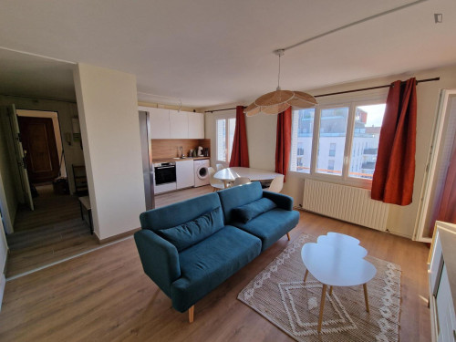 Pleasant double bedroom near Université Claude Bernard Lyon 1 - Gallery - 2