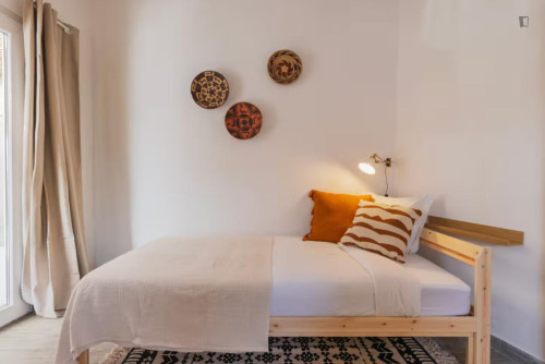 Adorable 2 Bedroom House with a backyard close to Ericeira