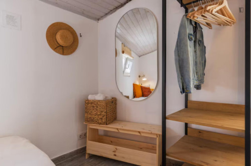 Adorable 2 Bedroom House with a backyard close to Ericeira - Gallery - 8