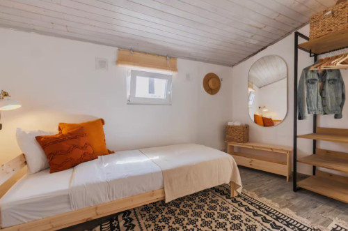 Adorable 2 Bedroom House with a backyard close to Ericeira - Gallery - 7