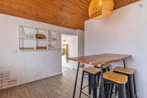 Adorable 2 Bedroom House with a backyard close to Ericeira - Gallery - 33