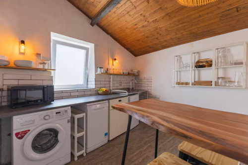 Adorable 2 Bedroom House with a backyard close to Ericeira - Gallery - 29