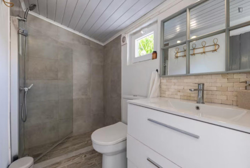 Adorable 2 Bedroom House with a backyard close to Ericeira - Gallery - 34