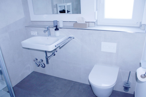 Cozy Upper Floor Apartment - Fully Furnished and Equipped! located (Bühl) - Gallery - 7