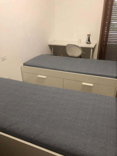 Room in Piazza Erasmo Piaggio, Roma for 20 m² with 3 bedrooms