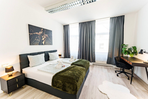 Modern Apartment for Up to 5 Guests | Wi-Fi, Parking & Coffee Machine - Gallery - 25