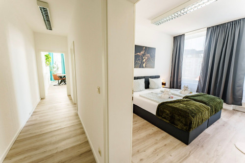 Modern Apartment for Up to 5 Guests | Wi-Fi, Parking & Coffee Machine - Gallery - 24