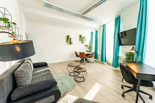 Modern Apartment for Up to 5 Guests | Wi-Fi, Parking & Coffee Machine - Gallery - 9