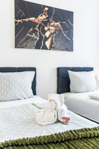 Modern Apartment for Up to 5 Guests | Wi-Fi, Parking & Coffee Machine - Gallery - 29