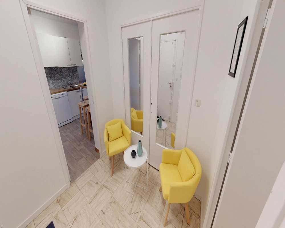 5 Bedrooms - 1 Bathroom - Chambre dans le Rue du Bourbonnais - Gallery - 11