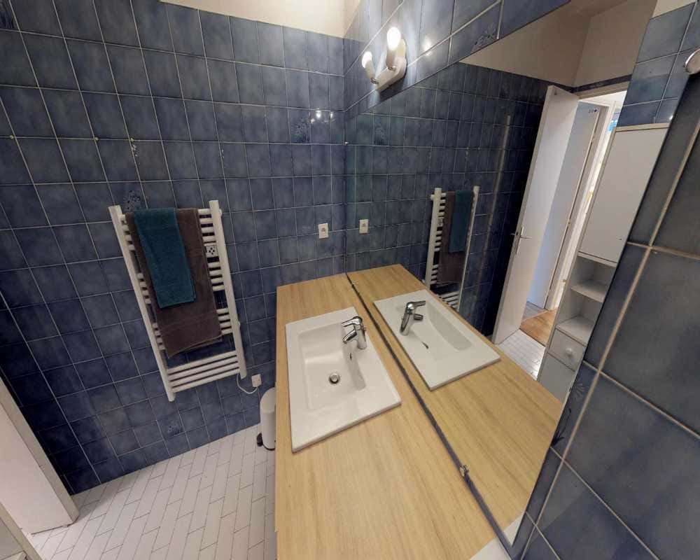  5 Bedrooms - 1 Bathroom  -  Chambre dans le Rue du Bourbonnais  - Gallery -  4