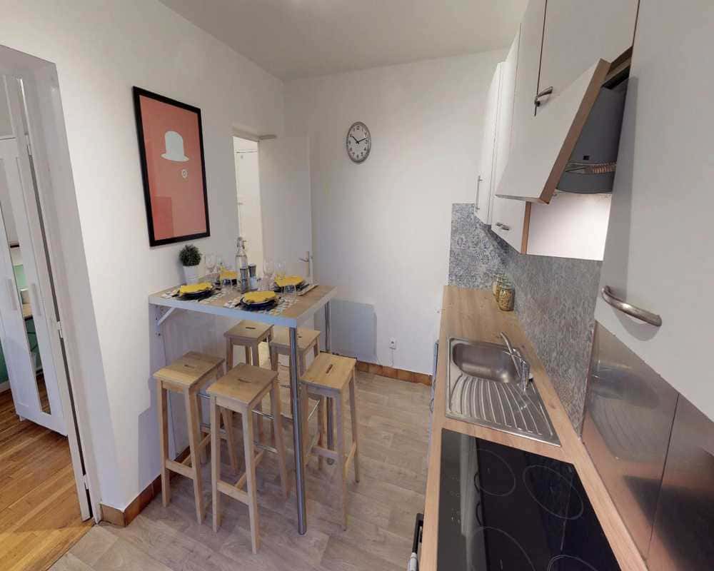 5 Bedrooms - 1 Bathroom ( 2 ) - Chambre dans le Rue du Bourbonnais - Gallery - 5