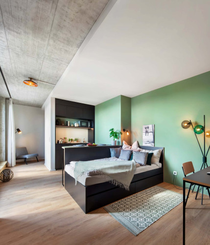 Deluxe Superior Balcony 3rd floor - Long Term